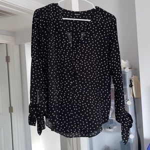 Tie sleeve button down top